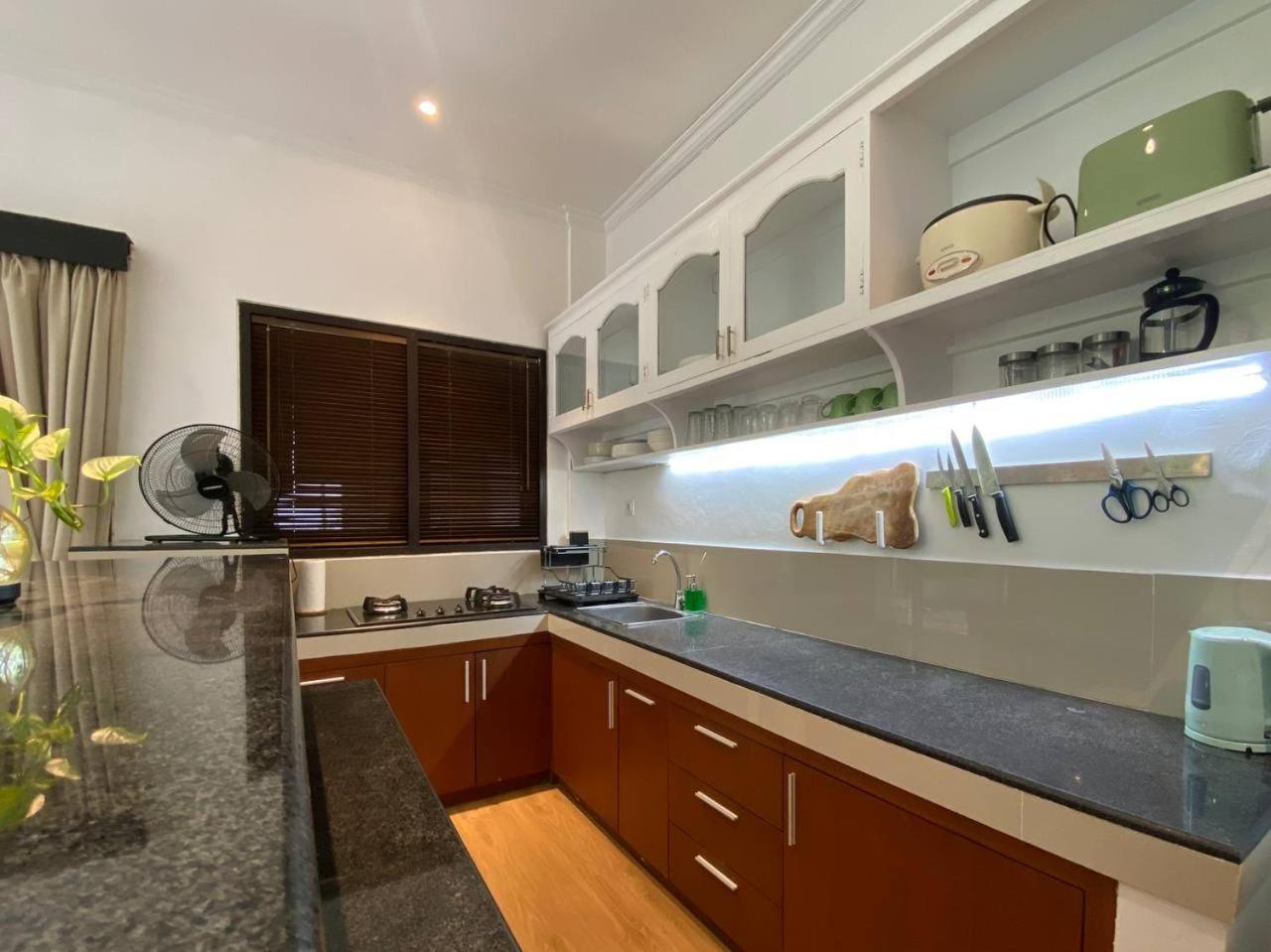 Villa Mayu Dedaries Семиньяк Экстерьер фото